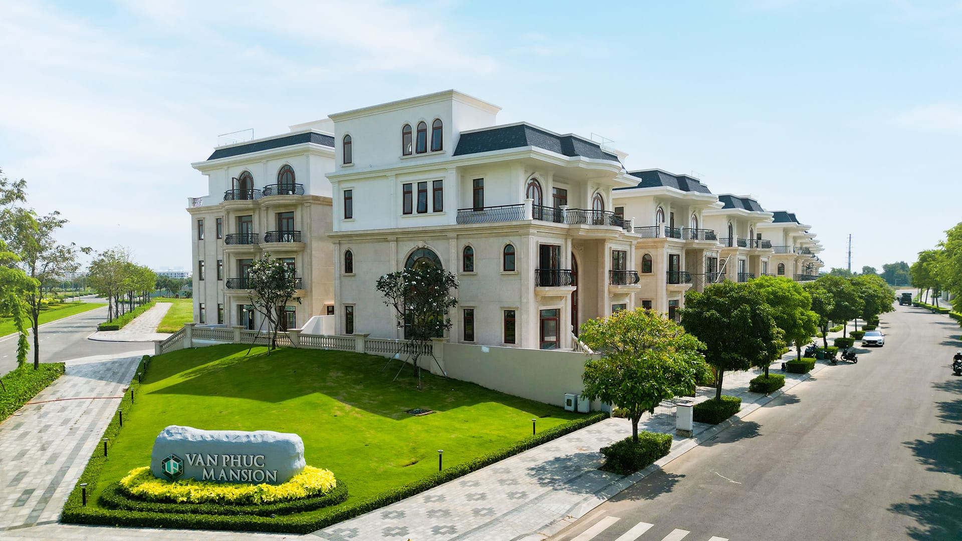 Căn góc 460m2 biệt thự Mansion Vạn Phúc nhìn trực diện sông Sài Gòn