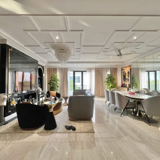 Nhà phố Vạn Phúc 133m2 nội thất cao cấp, nhìn trực diện hồ