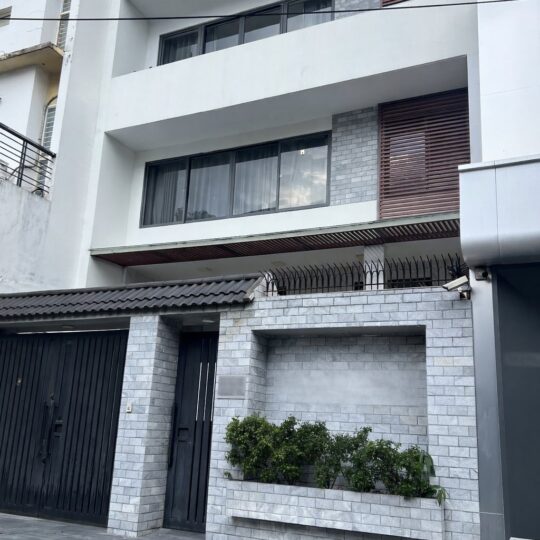 Bán căn biệt thự 128m2 giá tốt nhất bên sông Hiệp Bình Chánh