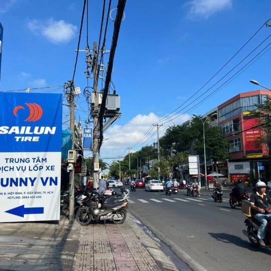 Bán lô đất 73m2 ngay Highlands Coffee ở đường Hiệp Bình