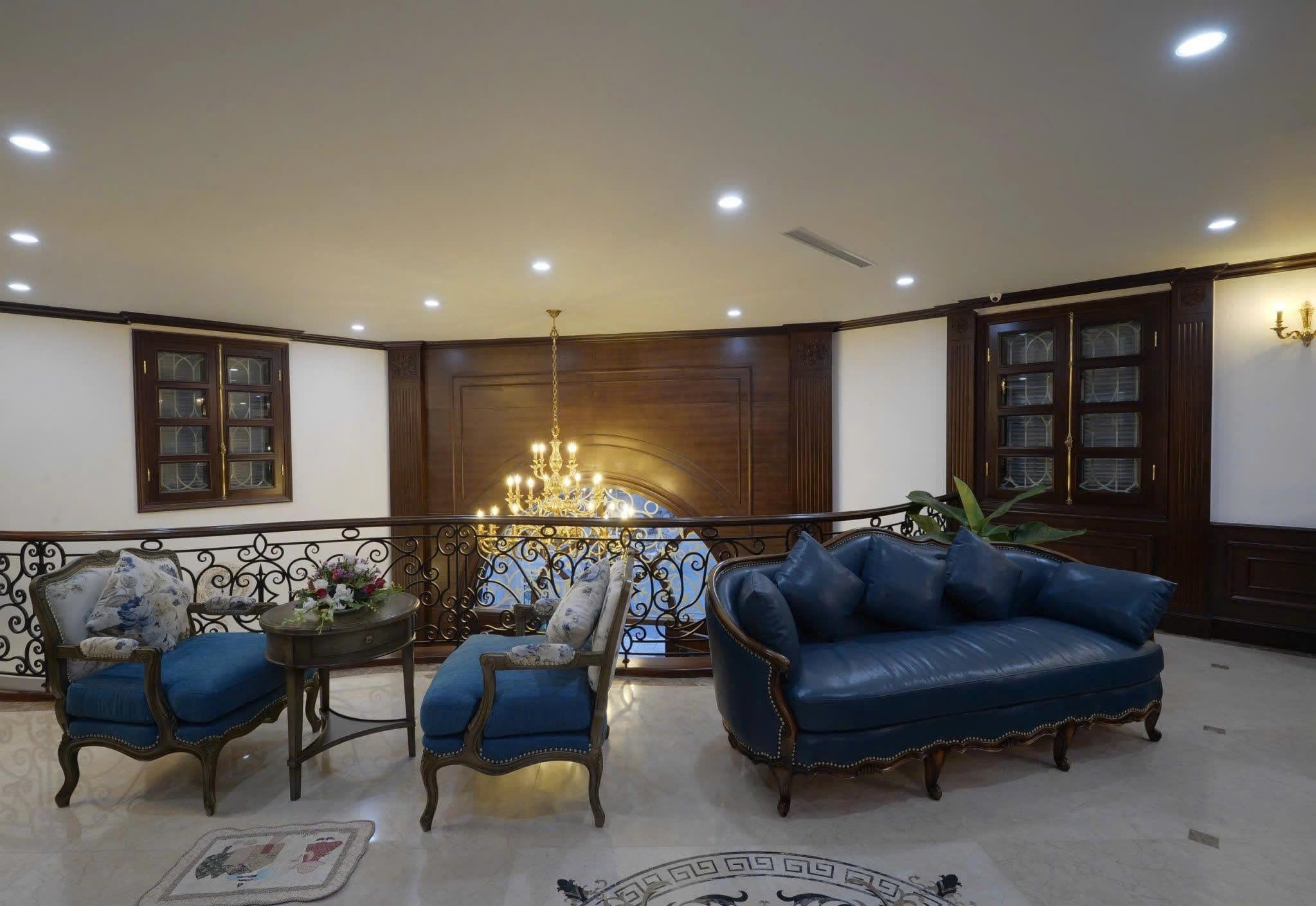 Bán biệt thự góc 238m2 ngã tư trung tâm bên sông Hiệp Bình Chánh