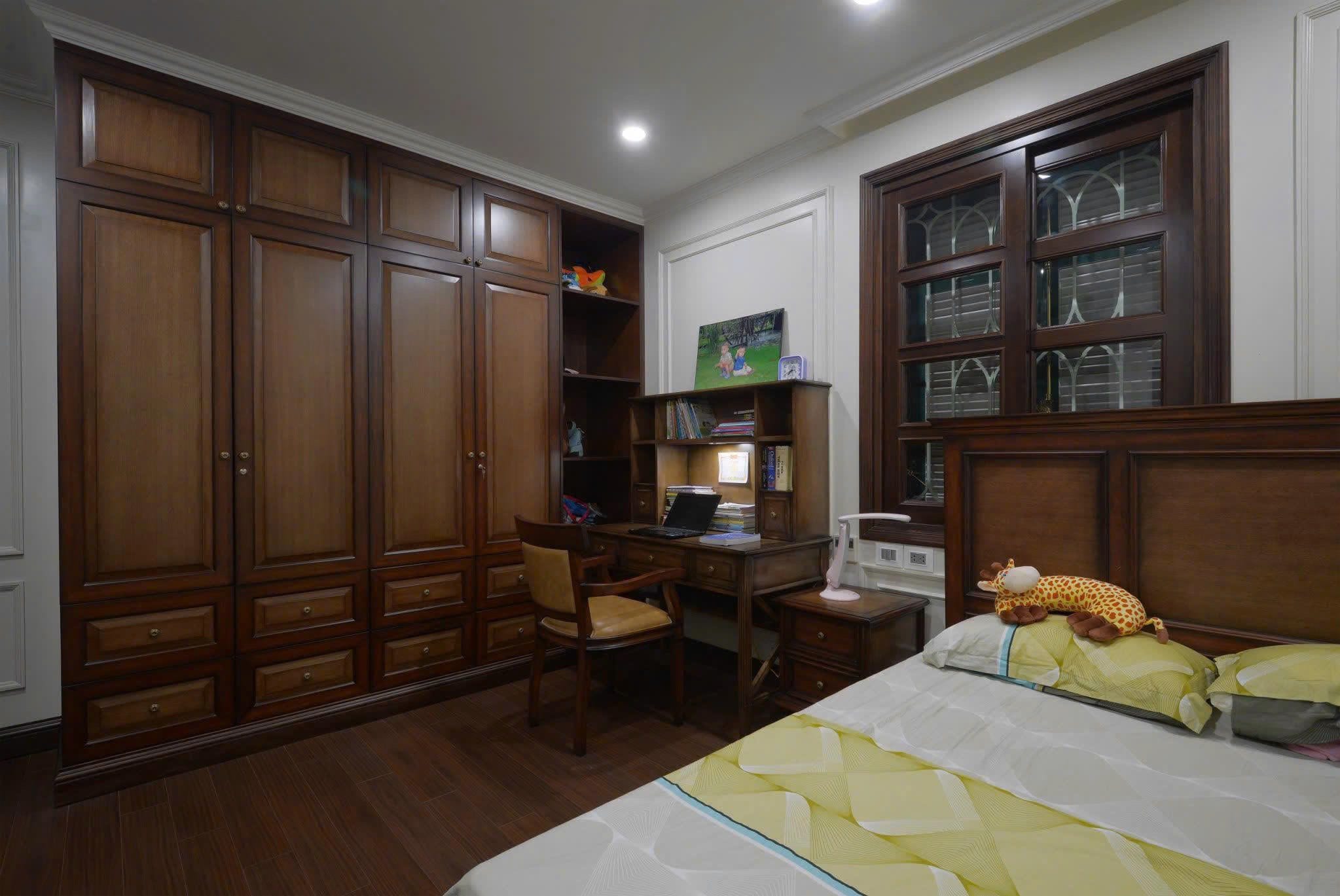 Bán biệt thự góc 238m2 ngã tư trung tâm bên sông Hiệp Bình Chánh