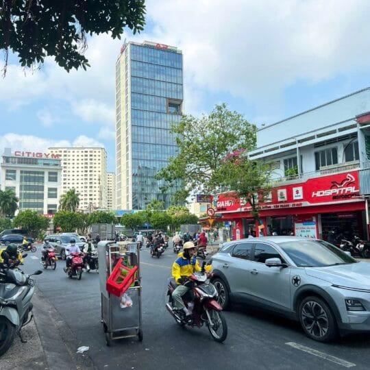 Bán lô đất 750m2 xây tòa nhà số 1 Nguyễn Gia Trí D2 Bình Thạnh