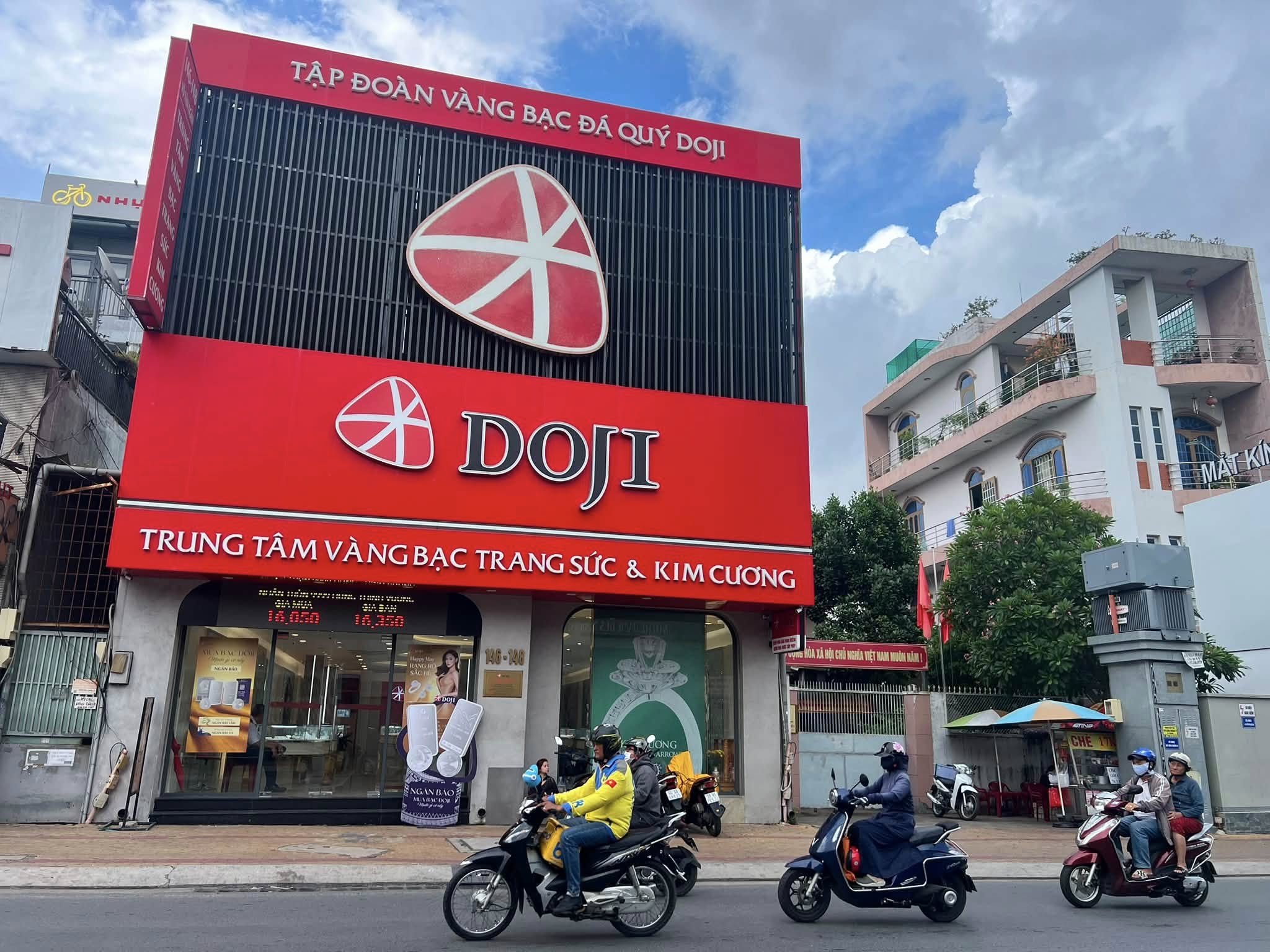 Bán nhà 146-148 Võ Văn Ngân Bình Thọ Thủ Đức DOJI