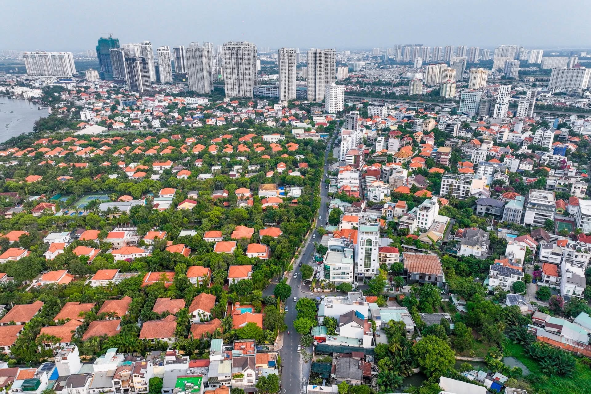 Một góc biệt thự nhà giàu Thảo Điền ở Quận 2 cũ