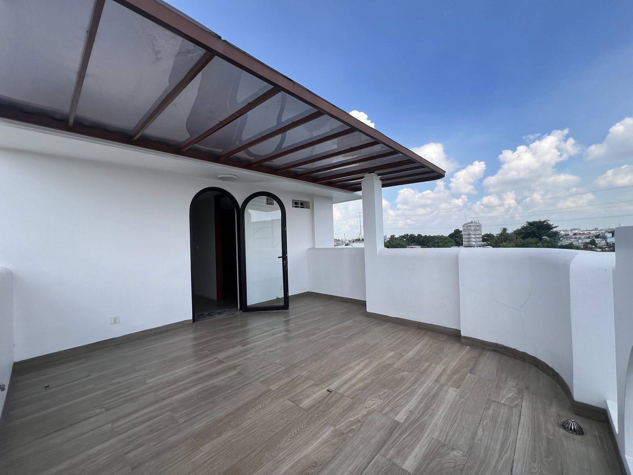 Biệt thự 275m2 góc bên sông Sài Gòn phường Hiệp Bình Chánh, Thủ Đức