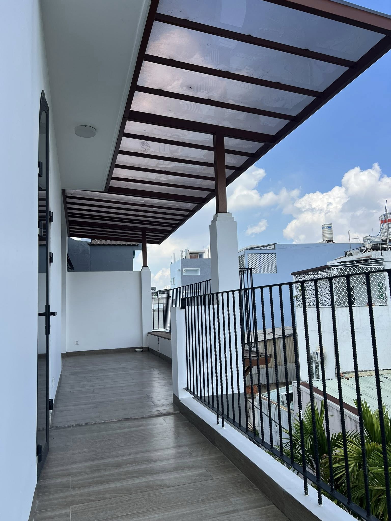 Biệt thự 275m2 góc bên sông Sài Gòn phường Hiệp Bình Chánh, Thủ Đức