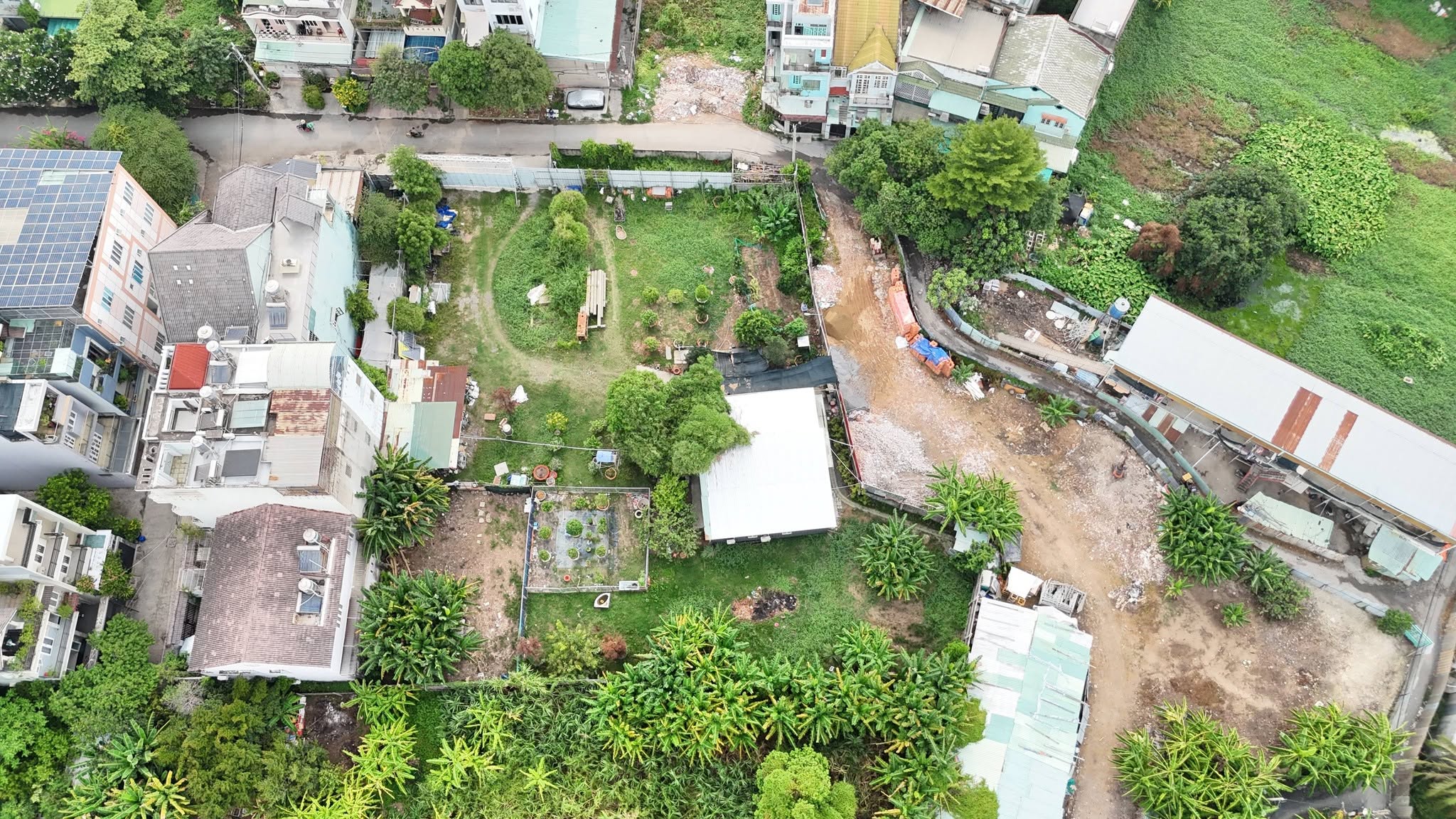 Đất 1213m2 bên sông Sài Gòn phường Hiệp Bình Chánh Thủ Đức