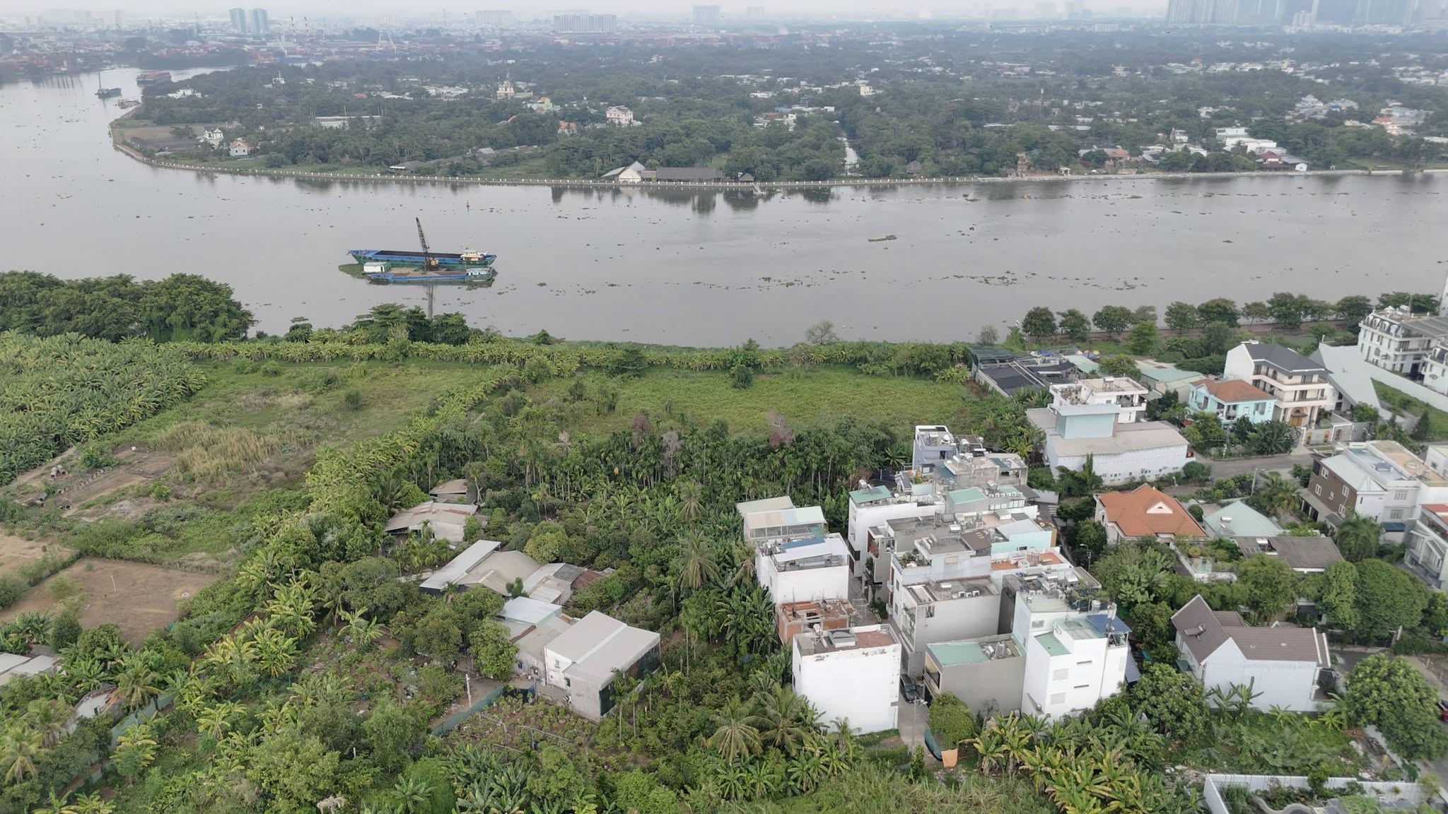 Đất 1213m2 bên sông Sài Gòn ở Hiệp Bình Chánh Thủ Đức
