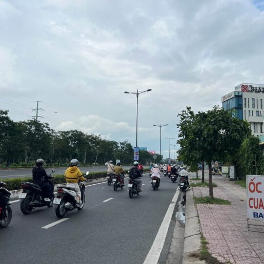 Bán lô đất 145m2 mặt tiền Phạm Văn Đồng Hiệp Bình Thủ Đức
